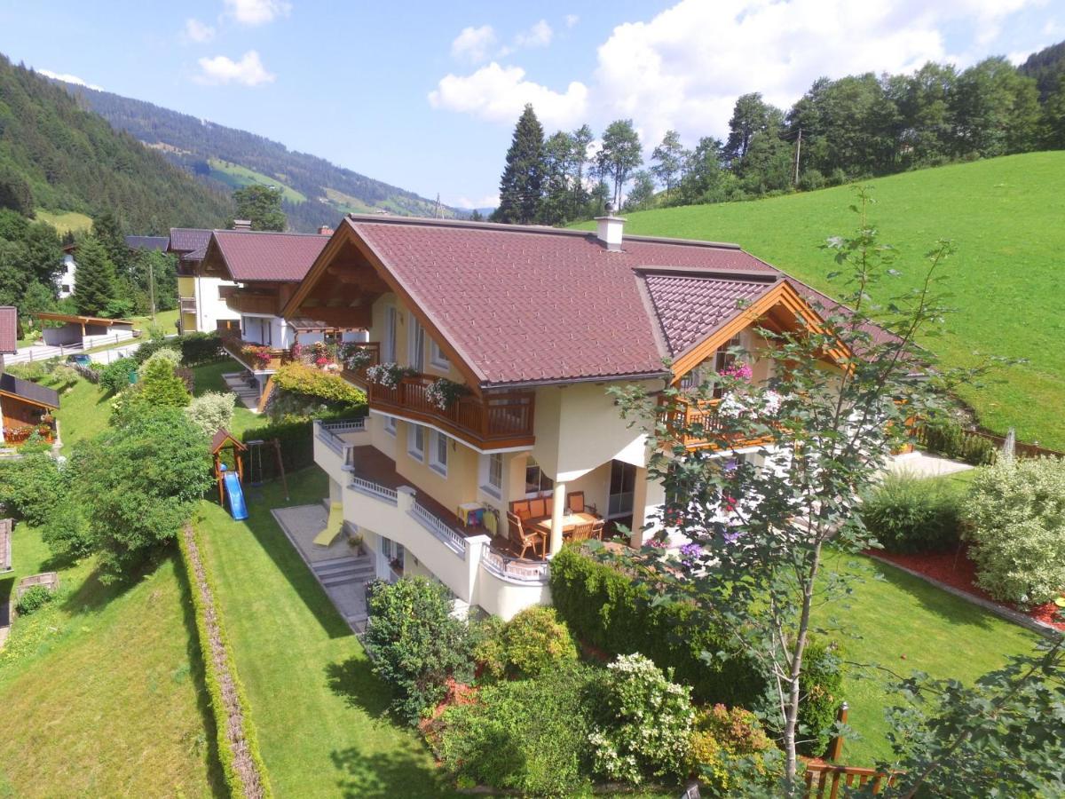 Modern Apartment In Salzburger With Terrace Kleinarl Ngoại thất bức ảnh